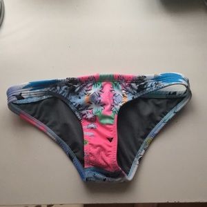 Rare Jolyn swimsuit bottom